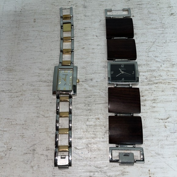 Fossil Accessories - lot of two fossil watches untested needs batteries Es-1540 And Ex-9554